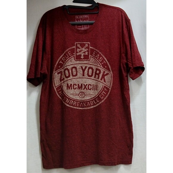 VTG Zoo York T-Shirt Mens L Red Graphic Tee True East Unbreakable City Skate Y2K - Picture 1 of 6